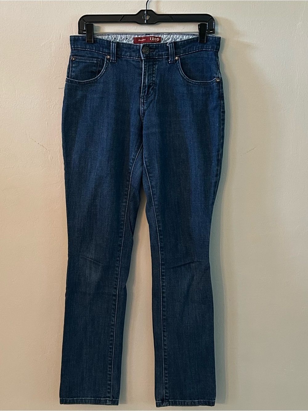 IZOD Matchstick Women's Size 4 Relaxed Comfort Fit Dark Wash Blue Denim Jeans